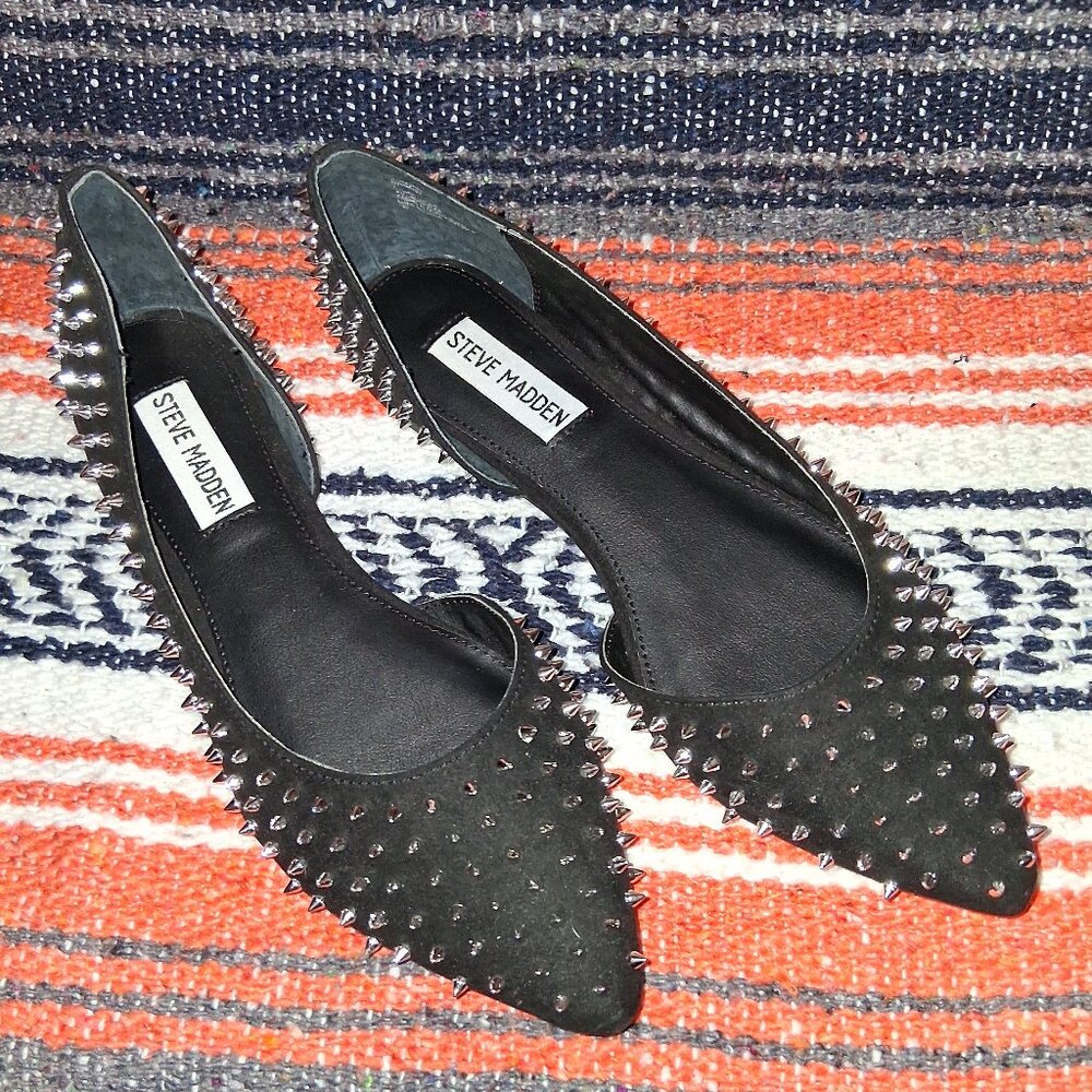 Steve Madden Black Studded Flats